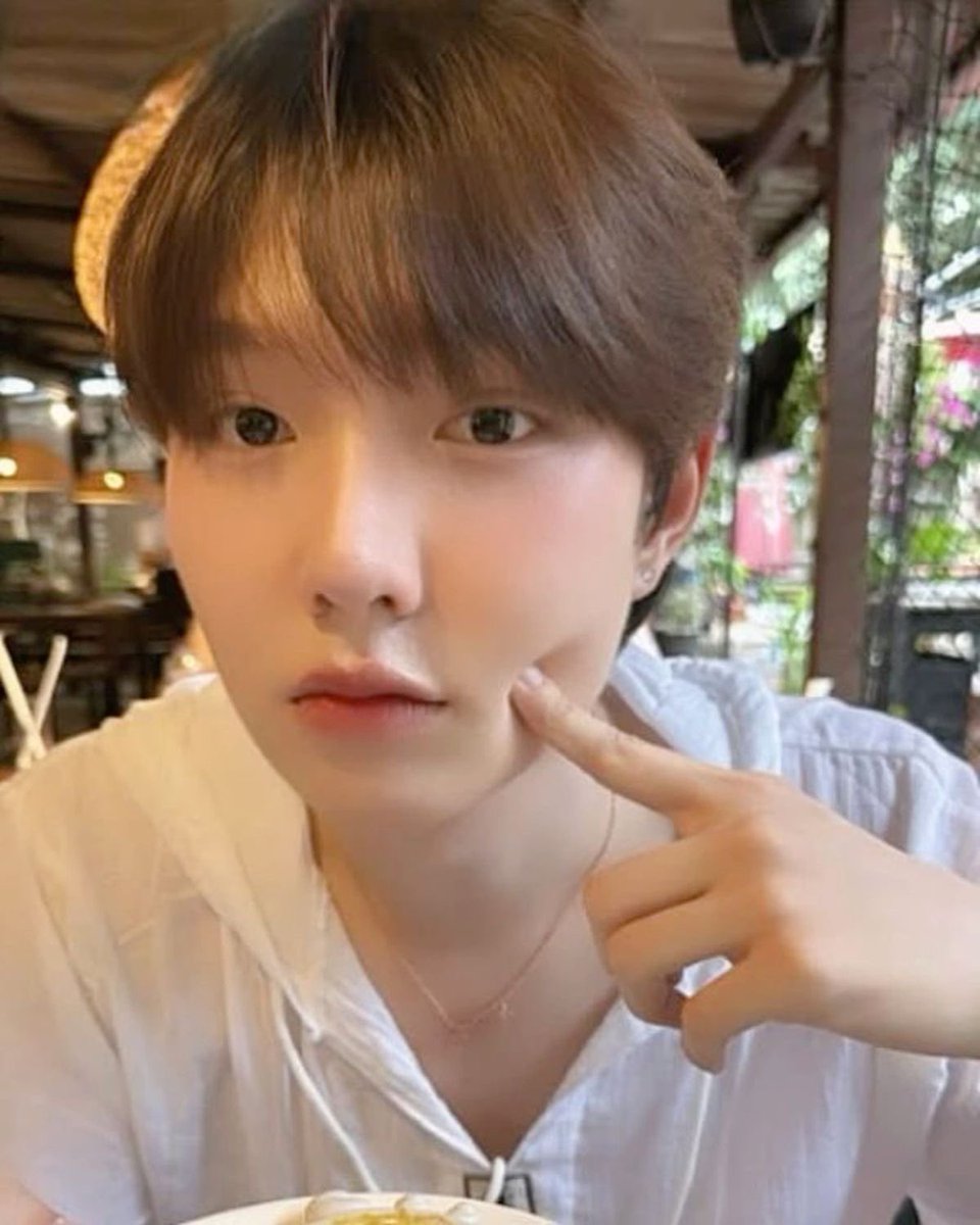 ExolNeem's tweet photo. ถ้าถามถึงความน่ารักที่สุดในโลกใบนี้ ผมยกให้เธอคนนี้คับ 
รักบิบี๋คับ 🫶🏻🫶🏻

#nampingster https://t.co/klF6DpBAgK