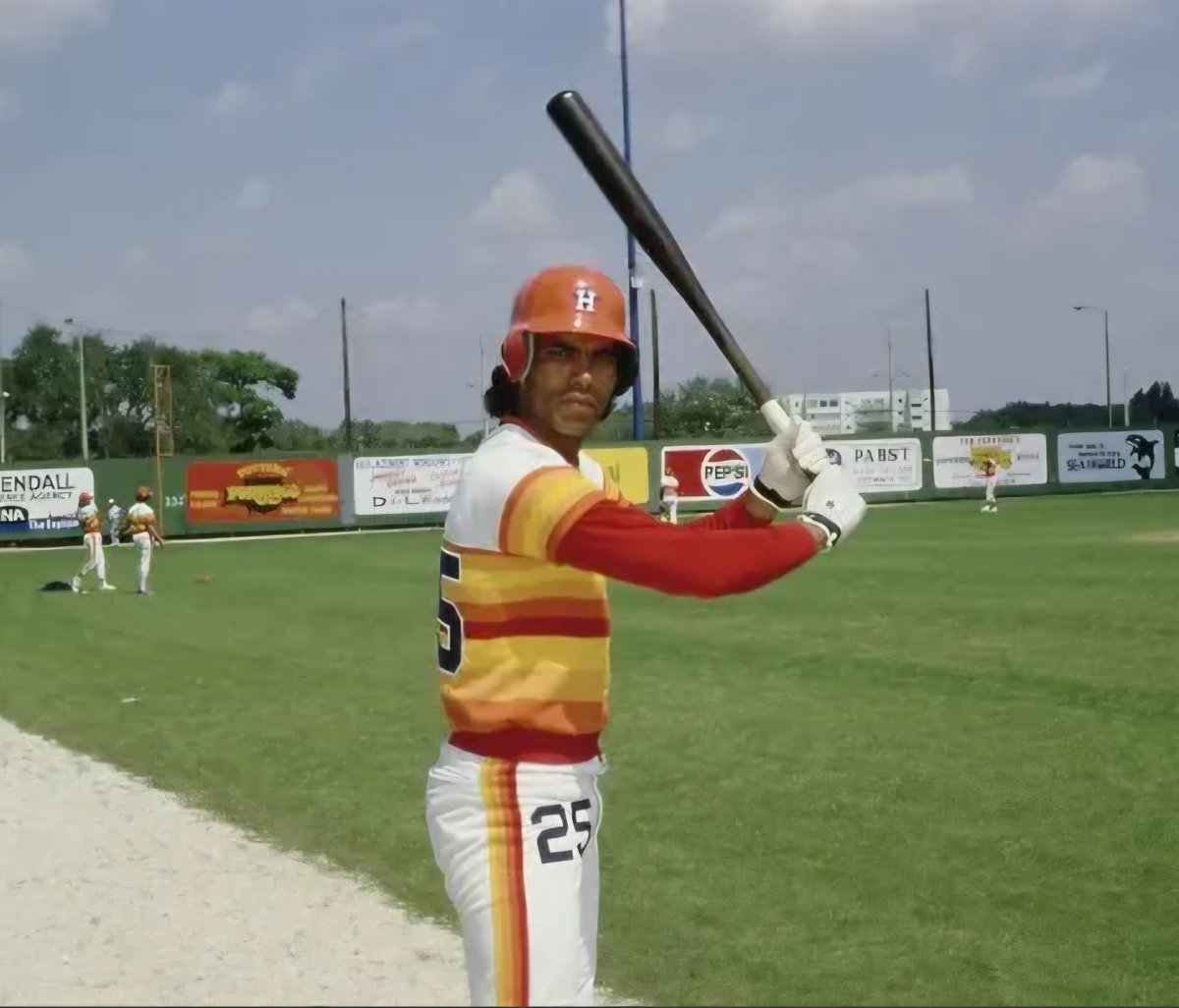 BigRon_169's tweet photo. @BBGreatMoments Jose Cruz of the Houston Astros https://t.co/vaG5OYLVLI