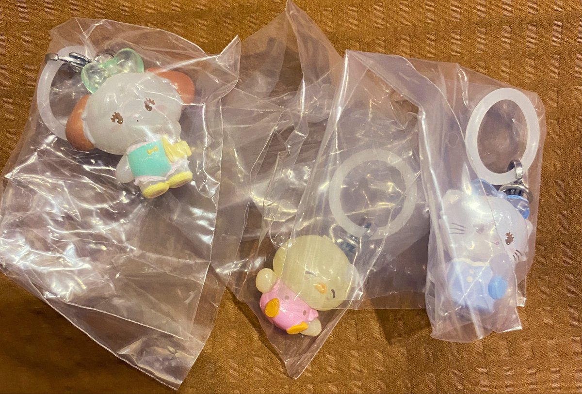 usaginomahou's tweet photo. 【交換】 mikko lil ala mode リルアラモード めじるしアクセサリー 3 ガチャ

【譲】　ムース　パフ　スフレ
【求】　キャミー

郵送交換または池袋手渡し交換希望
お気軽にお声掛けください
宜しくお願い致します🙇‍♀️ https://t.co/aLlDIihzQF