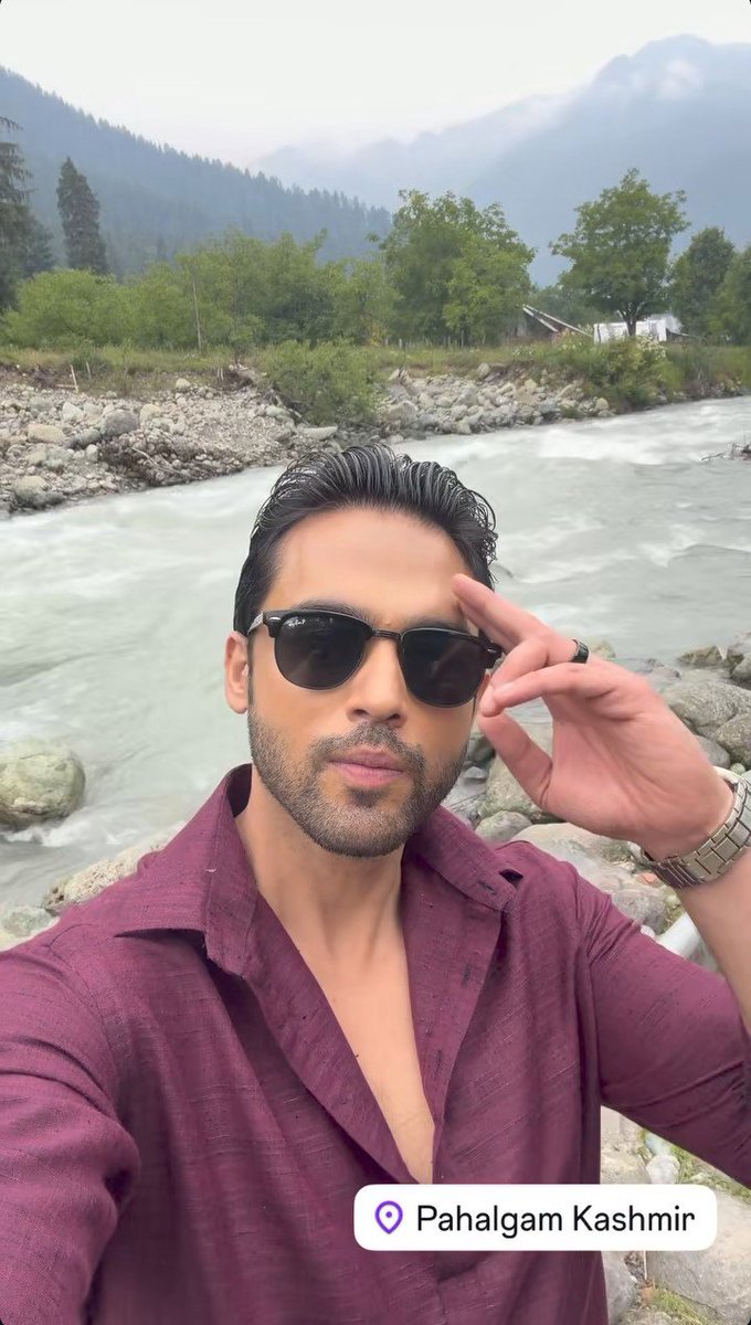 Akhiawal's tweet photo. Bro looking like a Gangstar😎🔥

Do not change the hairstyle anytime soon I'm telling you😒🗡️

#ParthSamthaan #SeherHoneKoHai https://t.co/oASydqTQS9