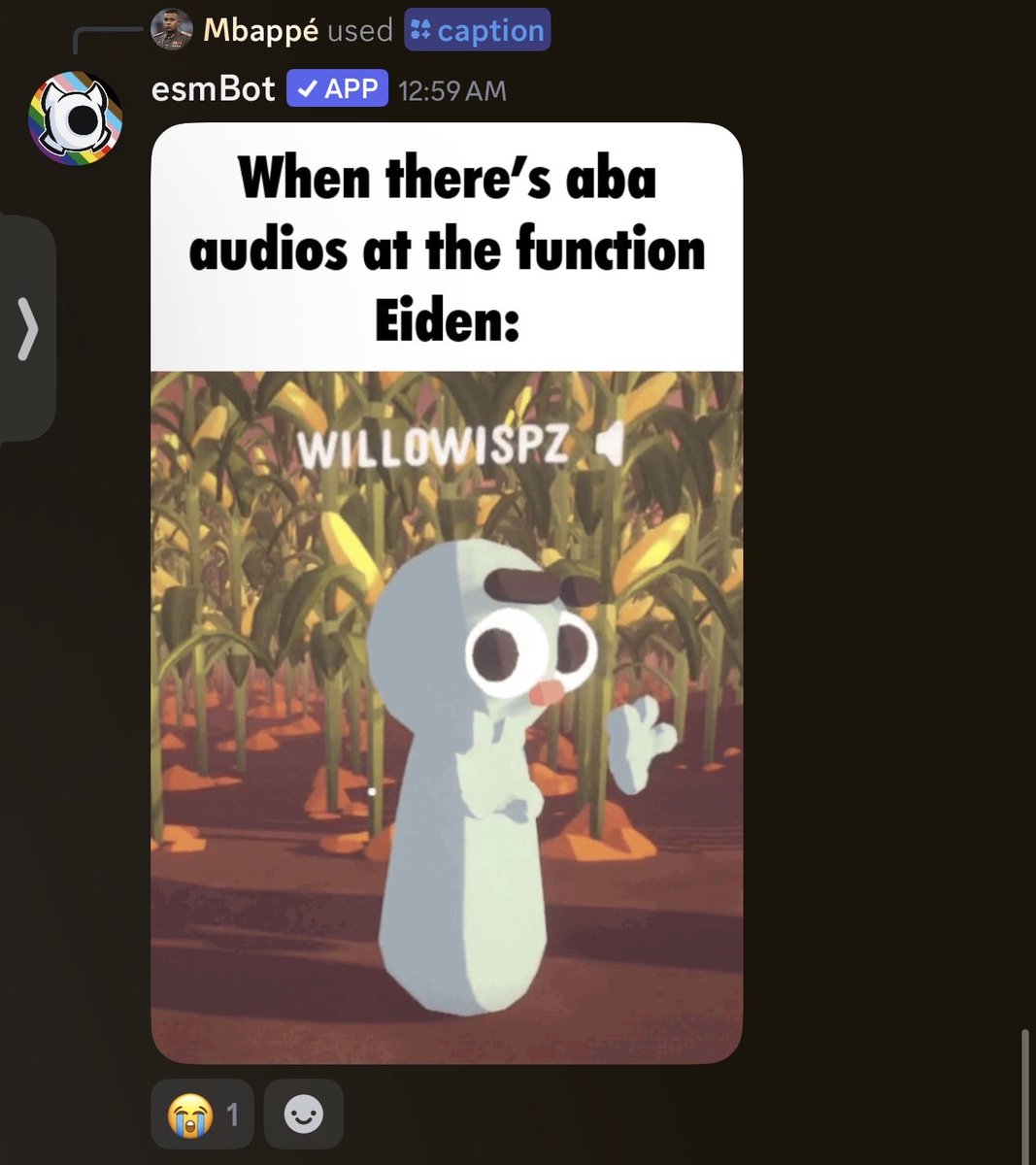 Zepholicz's tweet photo. IM BEING BULLIED IN THIS SRVER EVERYDAYYYU https://t.co/FiZjwtOvSx