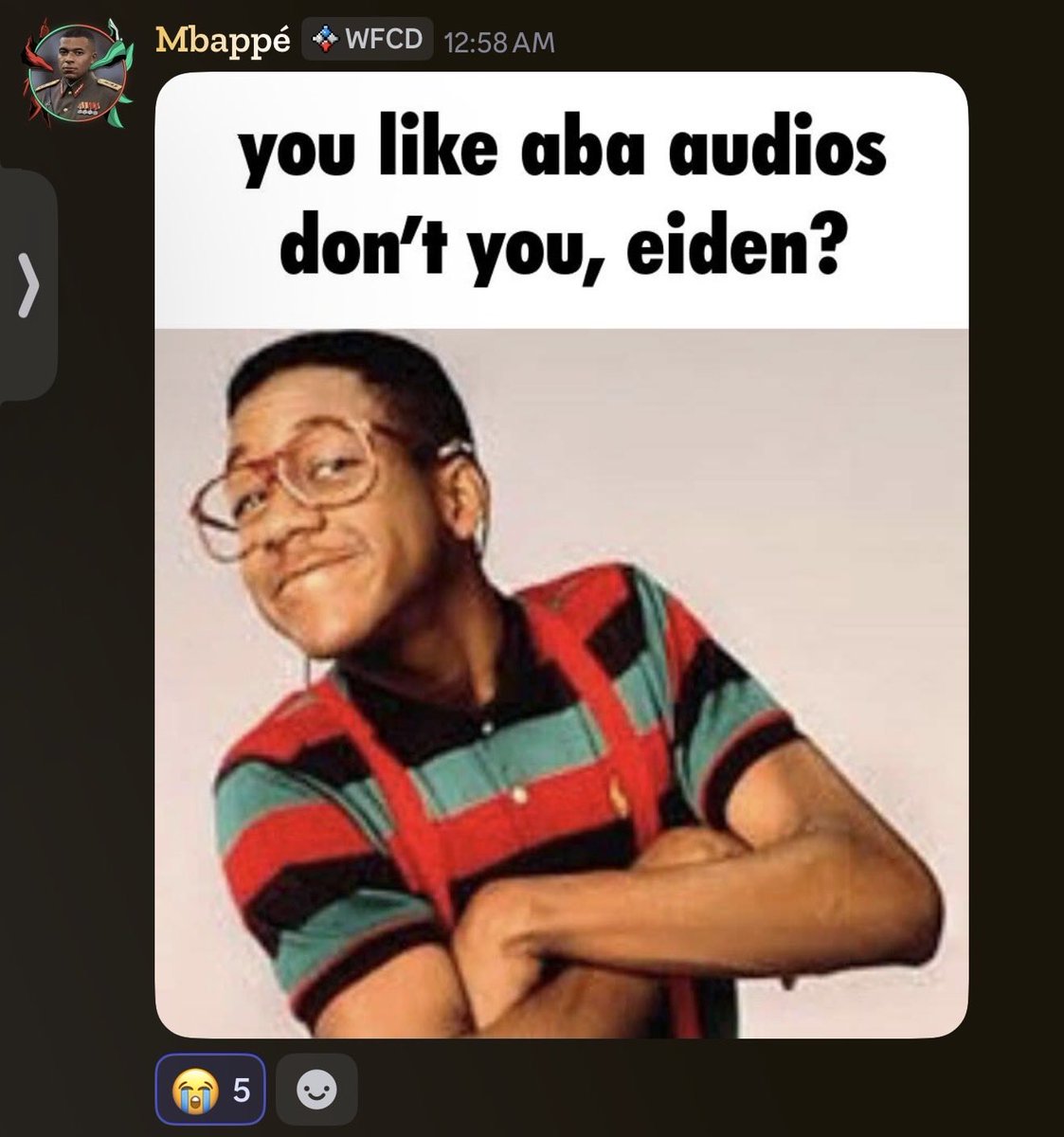 Zepholicz's tweet photo. IM BEING BULLIED IN THIS SRVER EVERYDAYYYU https://t.co/FiZjwtOvSx