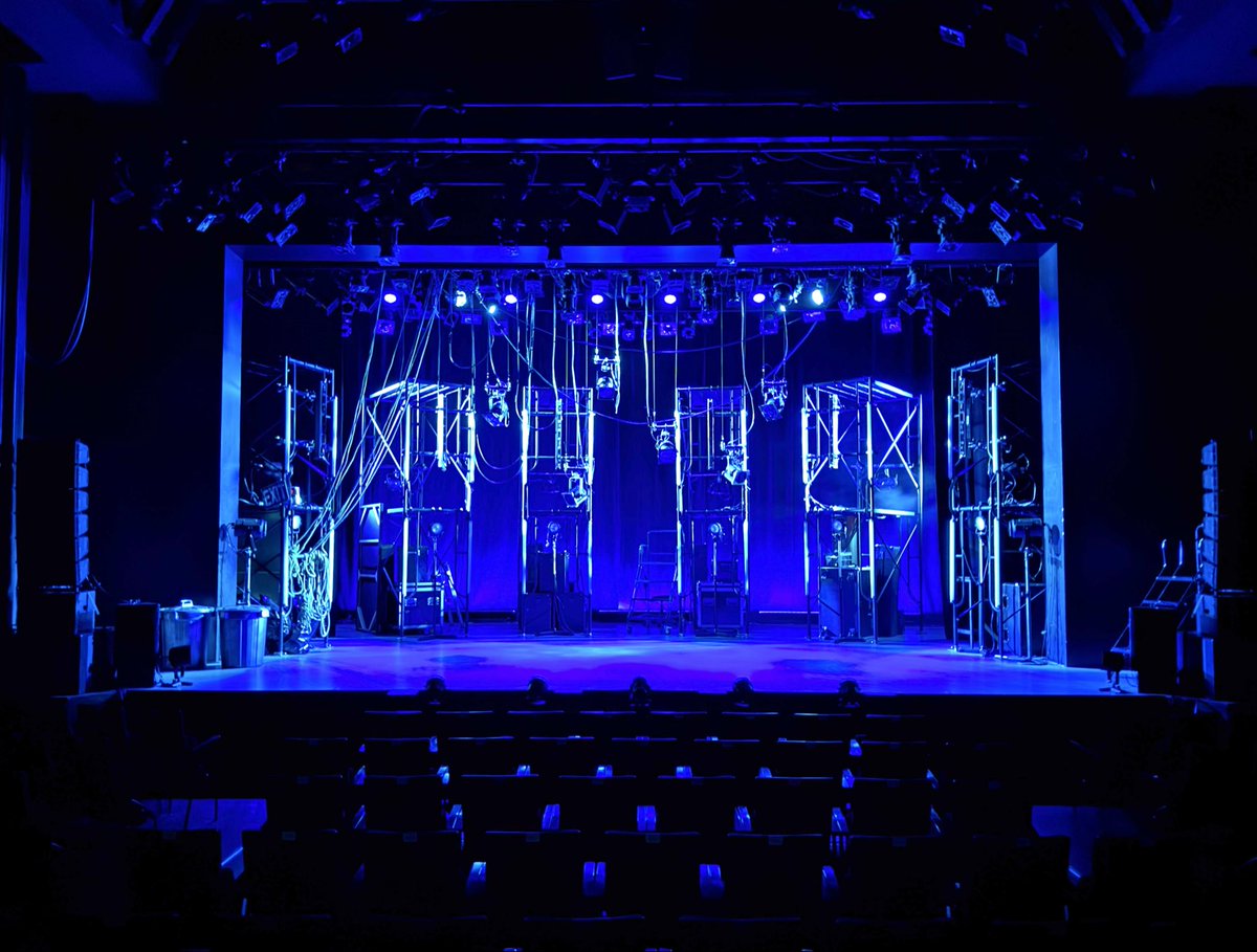 gekidan_TipTap's tweet photo. 『#ミュージカル嫌いの男』
初日の幕が開きました‼️

劇団20周年記念公演 第二弾❤️‍🔥
ミュージカルが"大っ嫌いな男"の物語🎶
これから4日間、ぜひ一緒に劇場で盛り上がりましょう⚡️⚡️

劇場でお待ちしております🧟🧟🧟✨ https://t.co/GkyVg1ie1x
