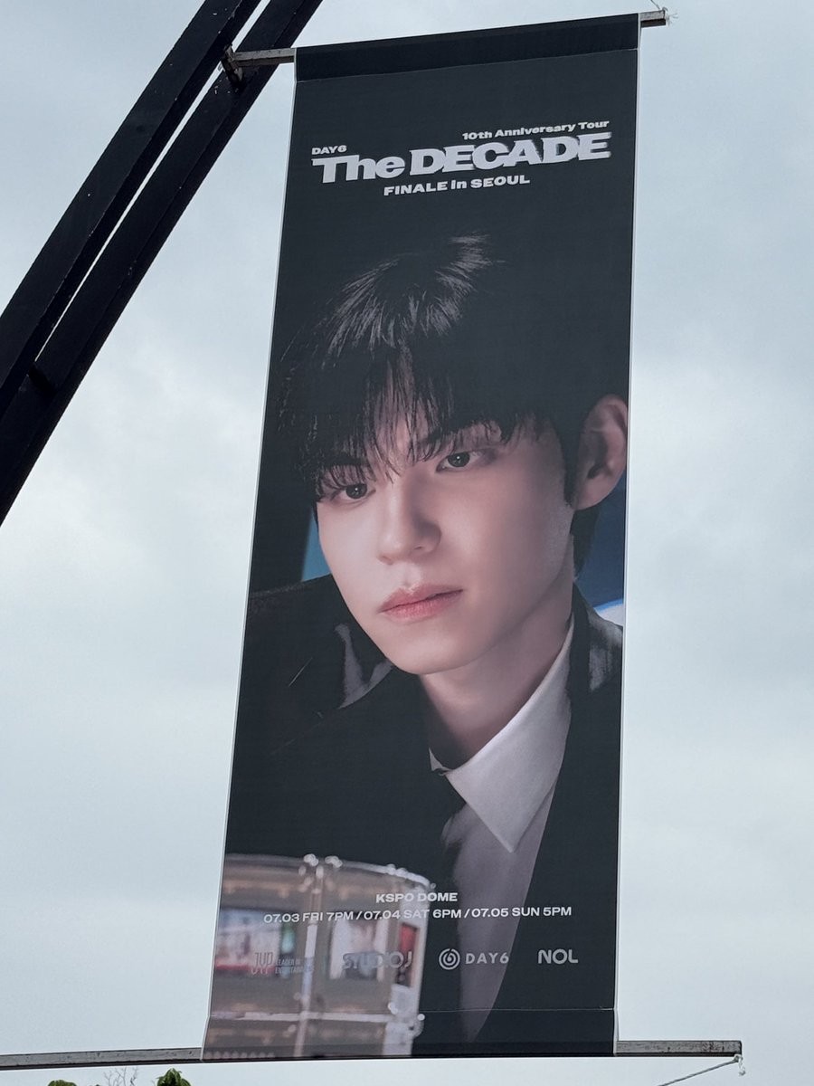 mrsjungchanwoo's tweet photo. DAY6 The DECADE Finale concert banners are now up at KSPO DOME🥹🍀 https://t.co/uwC4a0hOxS