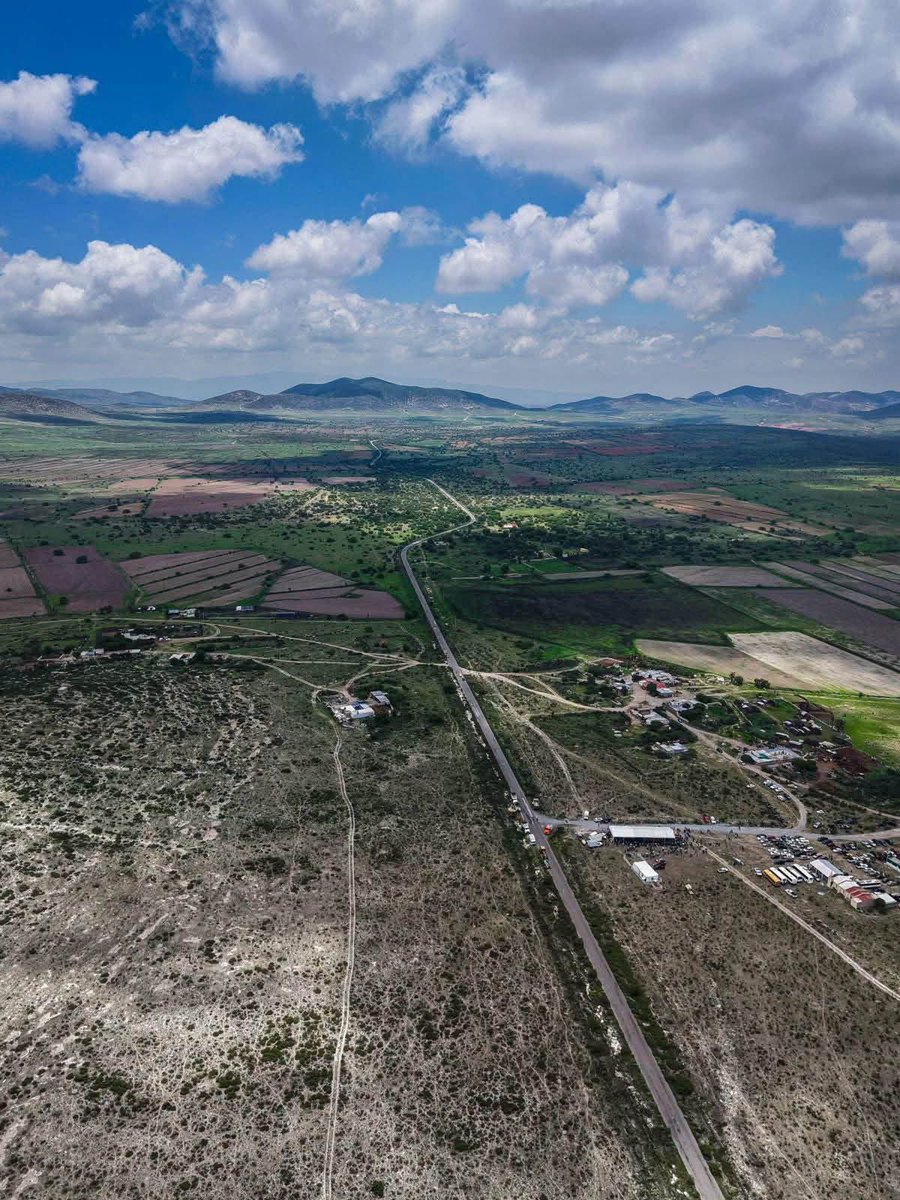 RGC_Mx's tweet photo. Hoy arrancamos el Plan Carretero más grande en la historia del Altiplano Potosino. 
Carretera Villa de Ramos - Santo Domingo - Charcas - Salinas más de 900 millones invertiremos para cambiar la historia de miles de personas y ¡vamos por más! Venado, Moctezuma y otros más que se sumarán. #RGoficial