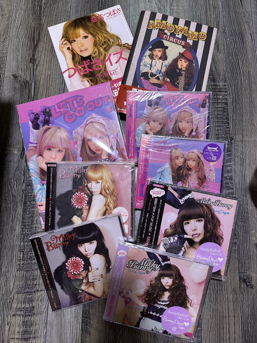 isako_mi's tweet photo. 私、一応生きてますwww
そして、とても懐かしいものが出てきました！今でも、大切にしています🥹💕 https://t.co/aIPstcyxnQ