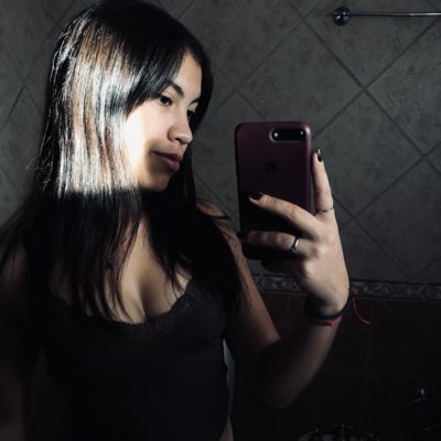 Lour____04's tweet photo. #NuevaFotoDePerfil https://t.co/Z9kZWJJZW8