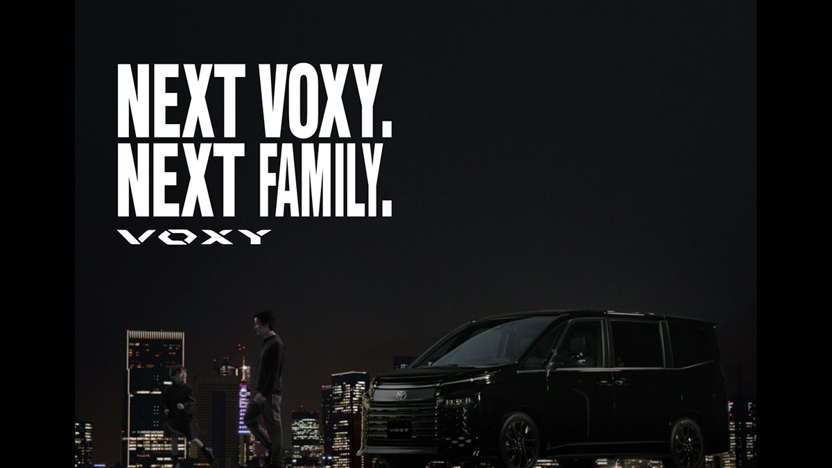 dcrp_inc's tweet photo. ◤ WORKS ◢

トヨタ自動車 VOXYの新CM「運転席のパパは」篇の制作を担当しました！

車内シーンの大部分でバーチャルプロダクション撮影を実施。後部座席に座る子どもから見た、いつもよりちょっとだけかっこよく見えるパパの様子を表現しました🚗

https://t.co/lNlXUtxy0t

👫ピクチャーズstaff👫
プロデューサー：稲川 真矢（ @thinkandcraft ）
プロダクションマネージャー：池山 勇登、大辺 晴香（ @thinkandcraft ）
映像ディレクター：三浦 和徳（ @EIGASHA_PR  ）
撮影：寺田 宗徳（ @core_factory_  ）
照明：山崎 公彦（ @core_factory_  ）
VPオペレーター：原田 誠志
カラリスト：福田 康夫

#トヨタ #VOXY