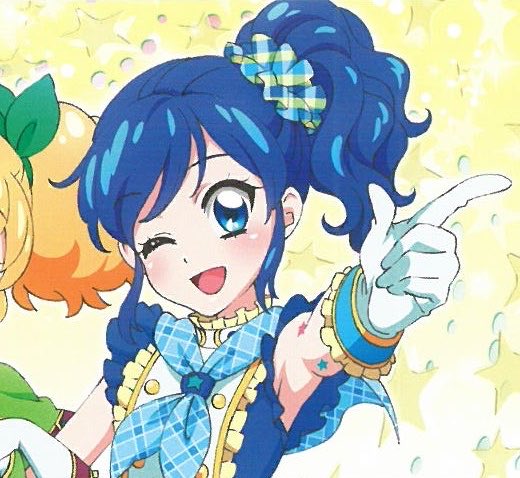 ingaikatsu's tweet photo. 아오이는 머리도 눈도 옷도 파란색이라서 다른 애들보다 얼굴이 하얘보임 특히 배경이 파란색은 무대에서는 더 https://t.co/LGtVjkMmBf