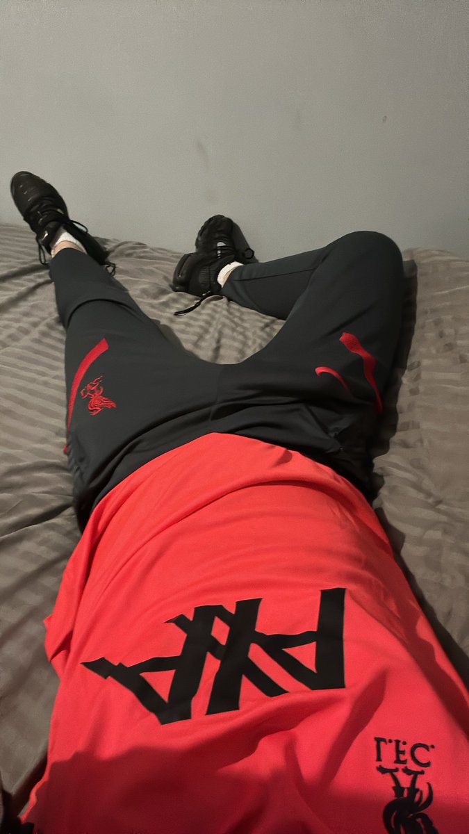 Kiffeur6907's tweet photo. Trop chaud 🥵 ce matin https://t.co/PVHhVtWpei
