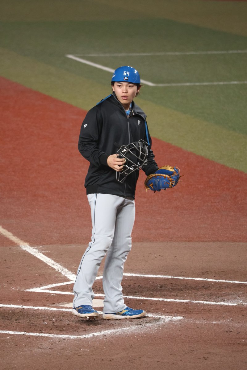 buhanasub's tweet photo. 2026.05.14 ZOZOマリンスタジアム

#田宮裕涼
#lovefighters https://t.co/1tGh69W0ID