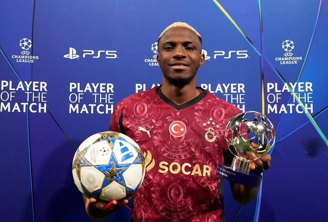 NigeriaStories's tweet photo. JUST IN: Galatasaray have reportedly received a €120 million offer from a Saudi Arabian club for Nigeria 🇳🇬 Super Eagles striker Victor Osimhen https://t.co/XEYF1y2wkR