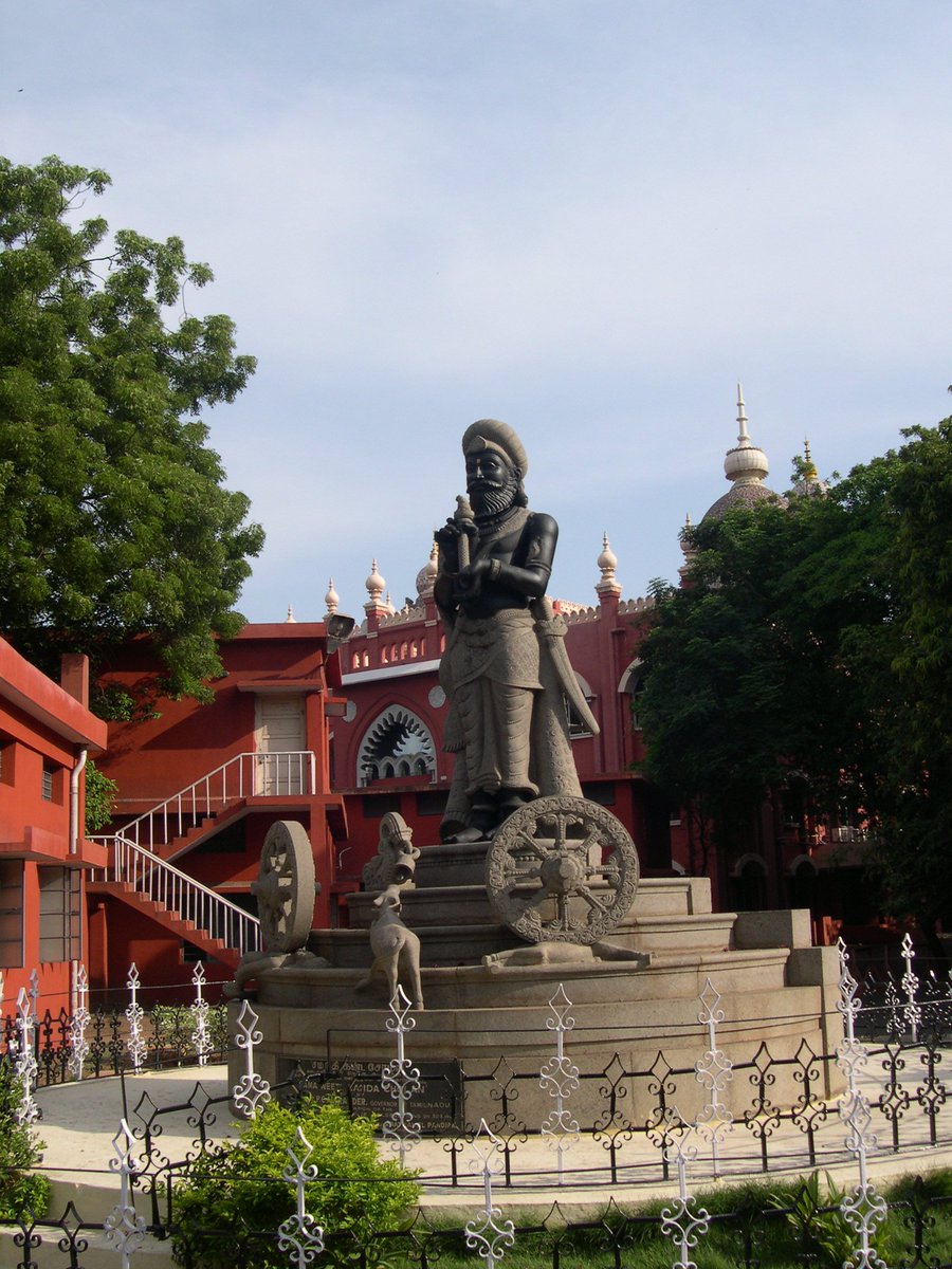 Intelshadowop2's tweet photo. Yesterday, they were whining that Murugan is their ancestor, and today they are demanding the right to slaughter cows and calves.

Manuneethi Cholan was willing to sacrifice his own son to provide justice to a cow, simply because his chariot accidentally ran over its calf.

You can still find a statue of Manuneethi Cholan in the center of the Madras High Court. The very place where these individuals are now advocating for cow slaughter. Look how Tamilnadu become..