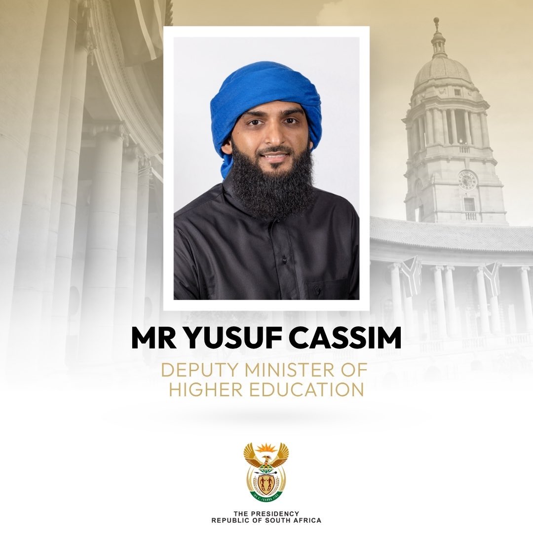Afriforeal2's tweet photo. He was part of #feesmustfall and today some South Africans on this platform act like they donโt know him. This is dangerous and two faced .. https://t.co/pPdB2esMVd