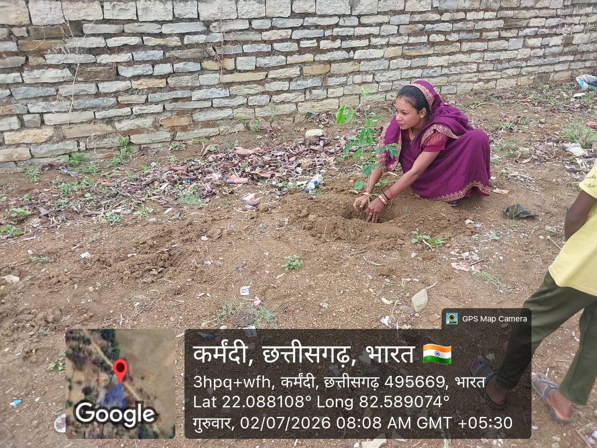 cgcboa's tweet photo. #Mother is Nurturing Mother #Nature.

#PlantATreeFor5DaysBanking 
#5DaysBanking 
#ClimateChange
#ClimateAction 
#SHG 
#GoGreen
#VanMahotsav
#HariyaliChhattisgarh 
@AIBOAOFFICIAL https://t.co/aCn5ydOwI1