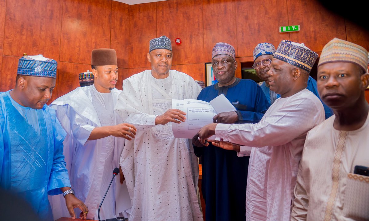 Abbamangal_'s tweet photo. Yesterday at the Presidential Hall, Muhammadu Buhari Government House, Katsina, I collected my INEC nomination &amp; affidavit forms to contest for the House of Reps, Katsina Central Federal Constituency, in 2027. 

New Katsina Central, Insha’Allah. https://t.co/I9LkEXIBE1