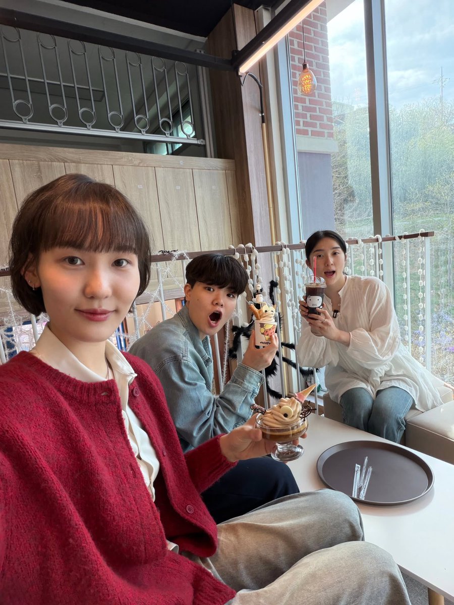 cramireuu's tweet photo. 땡큐현대 https://t.co/m7uGZvy2MU