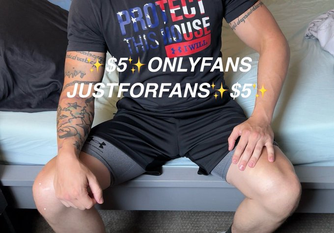 Dillon Anderson 300K - 2 pic. Happy 4th of July week!🇺🇸 Come join my XXX sites for only 🇺🇸$4🇺🇸 this week until the 5th! https://t.co/UWxTs6tUsD https://t.co/U6e0bpmxYt https://t.co/E3edfDwmg5