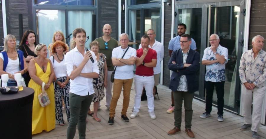 lagathois_fr's tweet photo. Bessan - Médaille du travail et moment convivial pour la soirée du personnel municipal #bessan https://t.co/uDn1dEXXkY https://t.co/cU6GKWFhxX