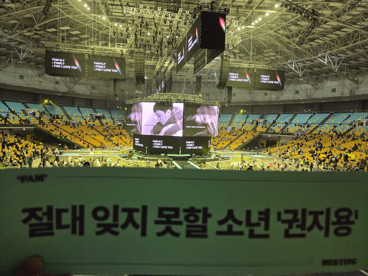 vip_878889's tweet photo. #빅뱅_트친소 #VIP_트친소
시험끝난김에 올리는 트친소!
중콘 갑니다✨️ 일어공부중인 댓프예요‼️
빅뱅이랑 탑 덕질 합니다.(5뱅❌️)
맘찍-성향맞으시는분 찾아갈게요!!
트친들 알티부탁❤️ https://t.co/jOiuWRXE87