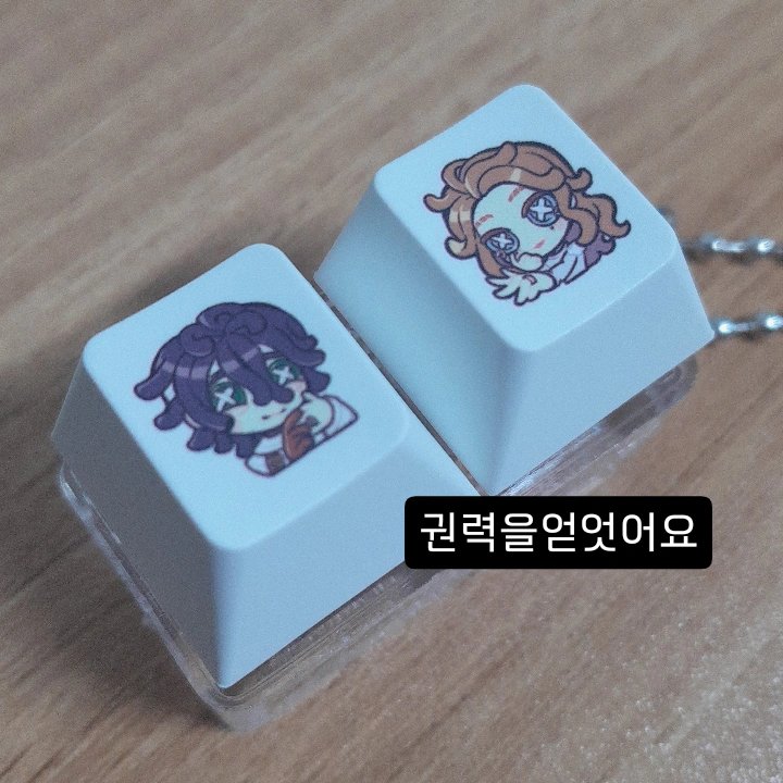 hy0_9's tweet photo. 내24k환심 https://t.co/VDDXqEh5SQ