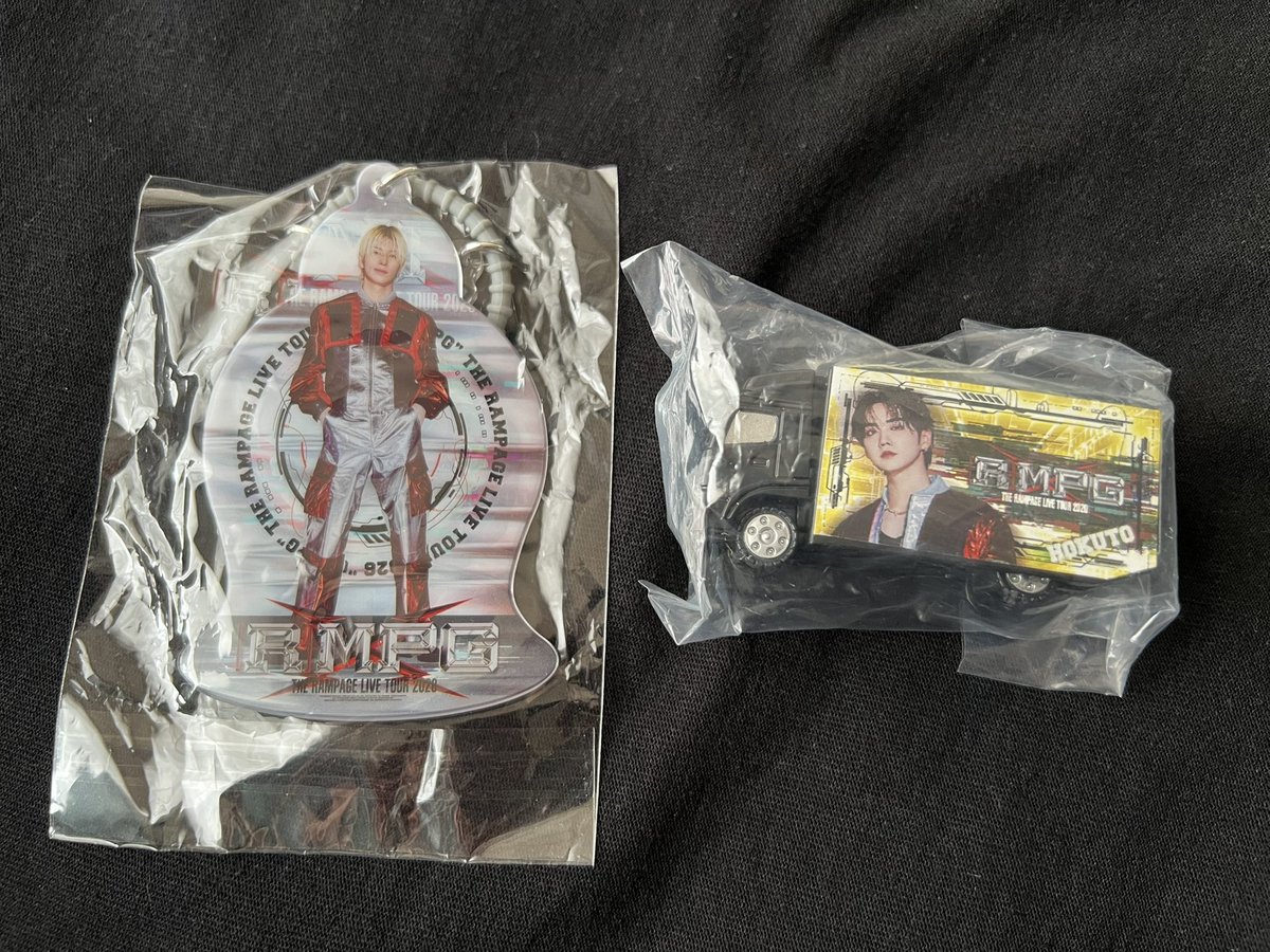 misugar_19's tweet photo. THE RAMPAGE LIVE TOUR 2026
(R)MPG グッズ 交換 ランペ RMPG
交換 ガチャ

【譲】 吉野北人 長谷川慎
　
【求】 川村壱馬(画像2枚目💖)

＊本日エコパでのお手渡しのみ
＊異種でも可能です◎

交換可能な方はお気軽にお声掛けください🙇🏻‍♀️ https://t.co/egKsyoNFVt