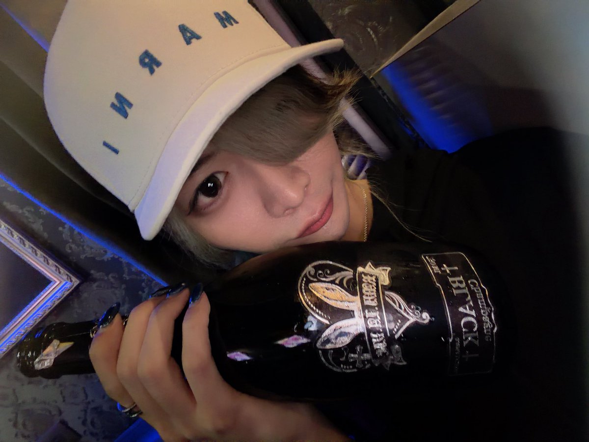 KaedePIEN tweet picture