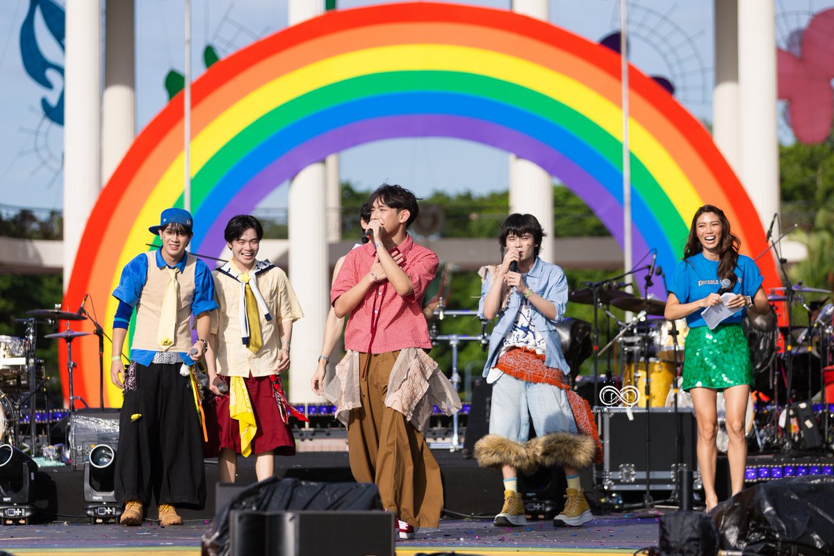 seizethelightph's tweet photo. AJAA (Beks, I Luv U?)
LoveLab4n Pride Festival
These guys are always so high energy and fun to watch.
#LoveL4ban #PridePHFestival2026 #PridePH @tfpridePH @AJAAofc @StarMusicPH @cornerstone_ofc #ajaa https://t.co/TIXyRTBjdB