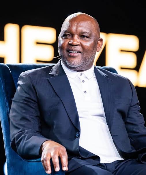 UnplayableZA's tweet photo. 𝗪𝗛𝗢 𝗦𝗛𝗢𝗨𝗟𝗗 𝗕𝗘 𝗧𝗛𝗘 𝗡𝗘𝗫𝗧 𝗕𝗔𝗙𝗔𝗡𝗔 𝗖𝗢𝗔𝗖𝗛❓️

"You know, the problem with us South Africans, sometimes we complicate very uncomplicated things. I've been listening to SAFA, who are shortlisting different coaches. There's no different coach. There's one coach that must lead Bafana Bafana and that is Pitso Mosimane," sports minister, Gayton McKenzie, speaking to #SABCSport. 

𝙏𝙝𝙤𝙪𝙜𝙝𝙩𝙨❓️

#BafanaPride
#UNPLAYABLE