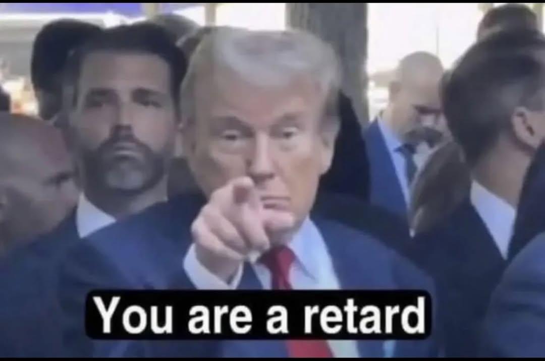 GCardoza738's tweet photo. @WorkElizab LMAO!!!!LIBTARDS 😂😂😂😂 https://t.co/Ilmym5zMLC