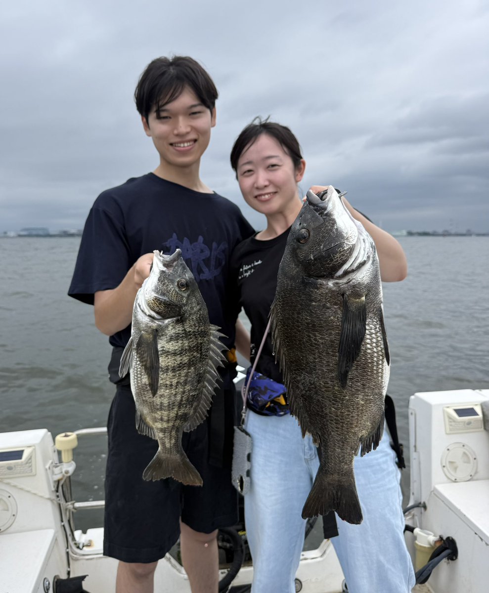 EasyFishingFNB's tweet photo. 初チャレンジで仲良くダブルヒット🔥🔥🔥 https://t.co/6MhbmeDBTk