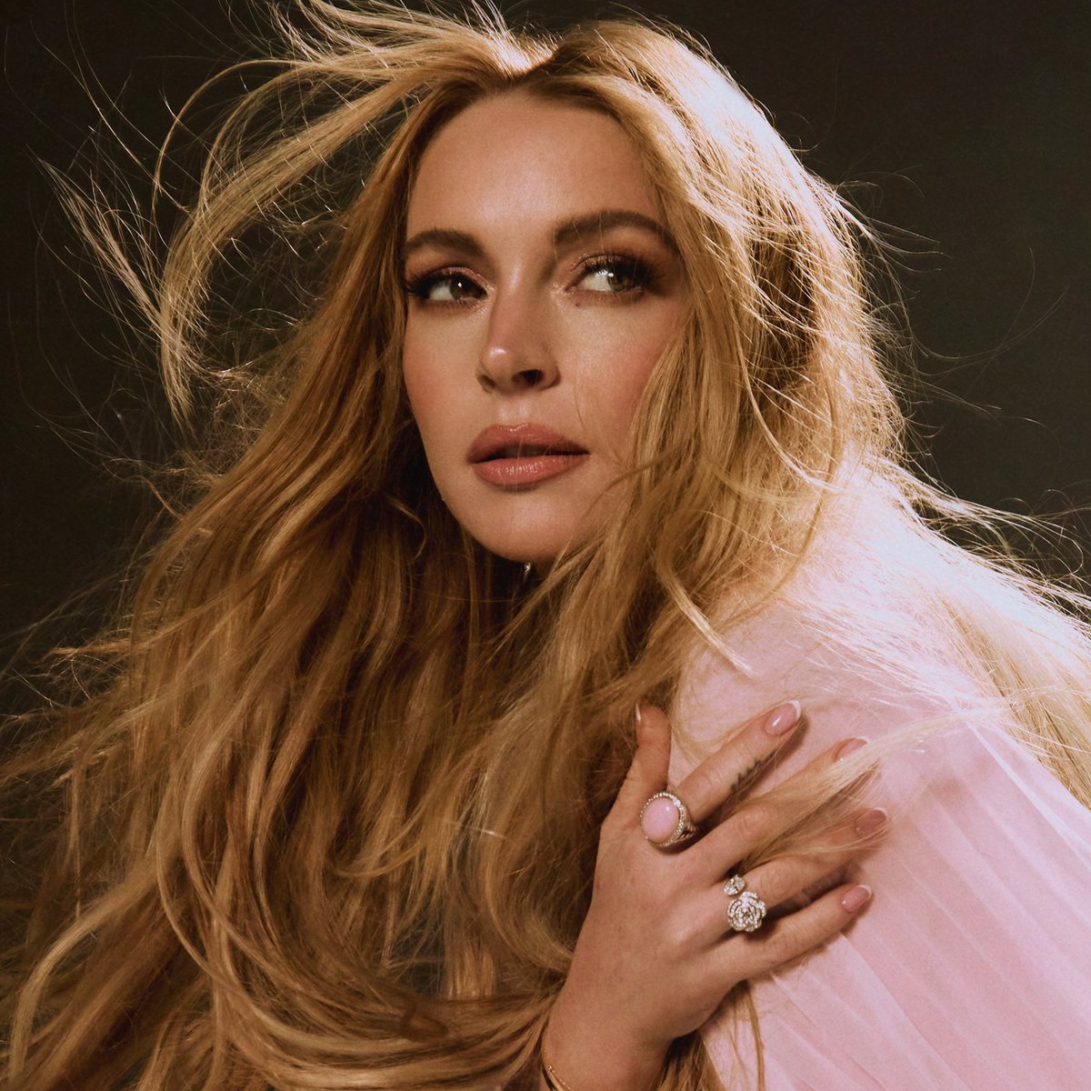 seriesemcena's tweet photo. Lindsay Lohan está completando 40 anos hoje. https://t.co/gxjjXIE0oz