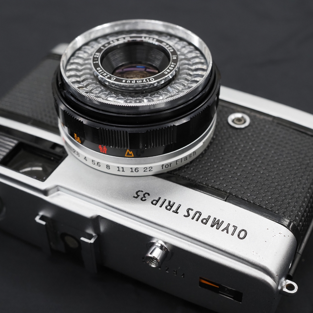 Aランク 整備済み OLYMPUS TRIP35 6ヶ月動作保証付き OLYMPUS #TRIP35 (整備済) ￥24,000- by #たまプラーザ 店 PENをベース