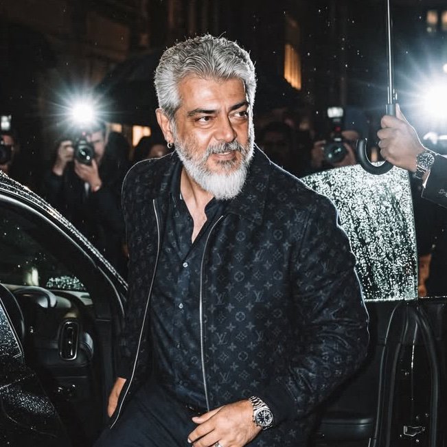 madurai_red's tweet photo. ங்கோத்த இந்த அளவுக்கு SWAG தமிழ் Industry யாா் இருக்கா 🔥🔥

#AK64 | #AjithKumar https://t.co/7tE2zOOuco