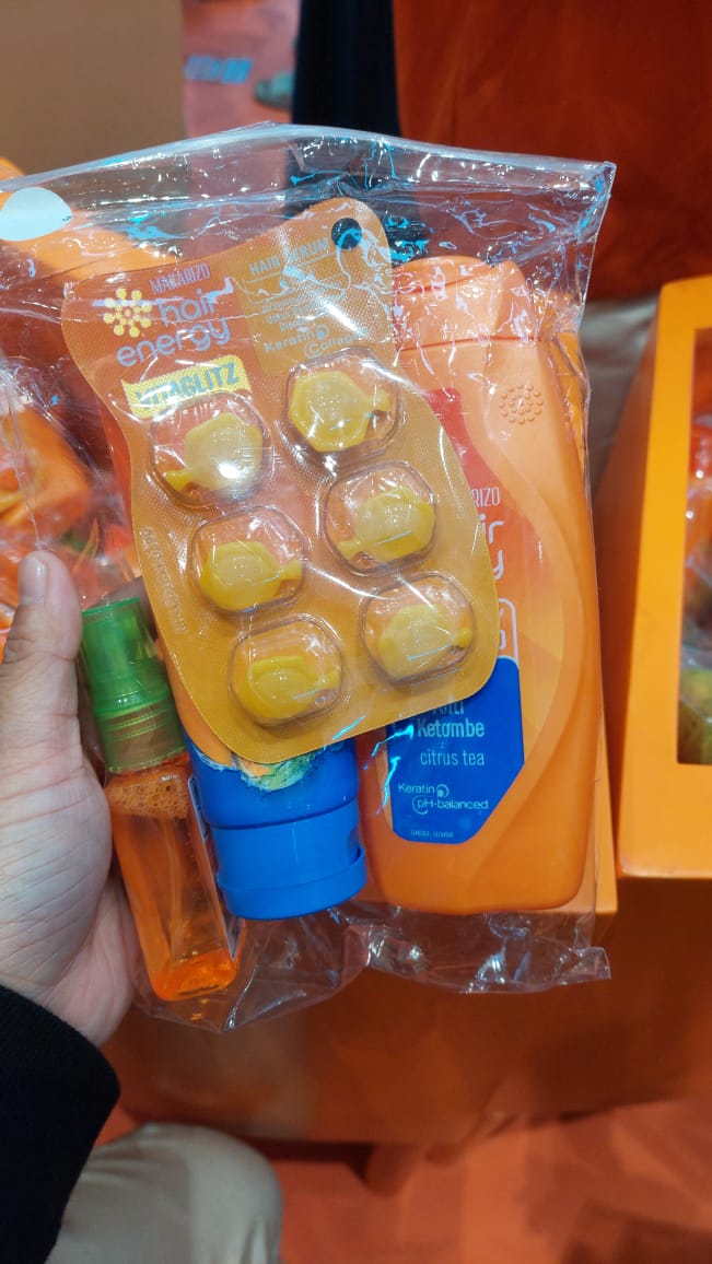 jastipinteman's tweet photo. Bundling makarizo perawatan keratin 66rb

#jastip #jxb https://t.co/V3rJwhauVR