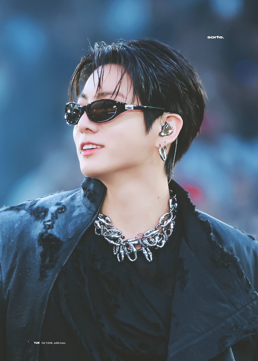 SORTE613's tweet photo. 🐰😎🖤
260701 BRUSSEL 정국 HQ
#JUNGKOOK #정국 #JK #グク https://t.co/IKfbgk4a1b