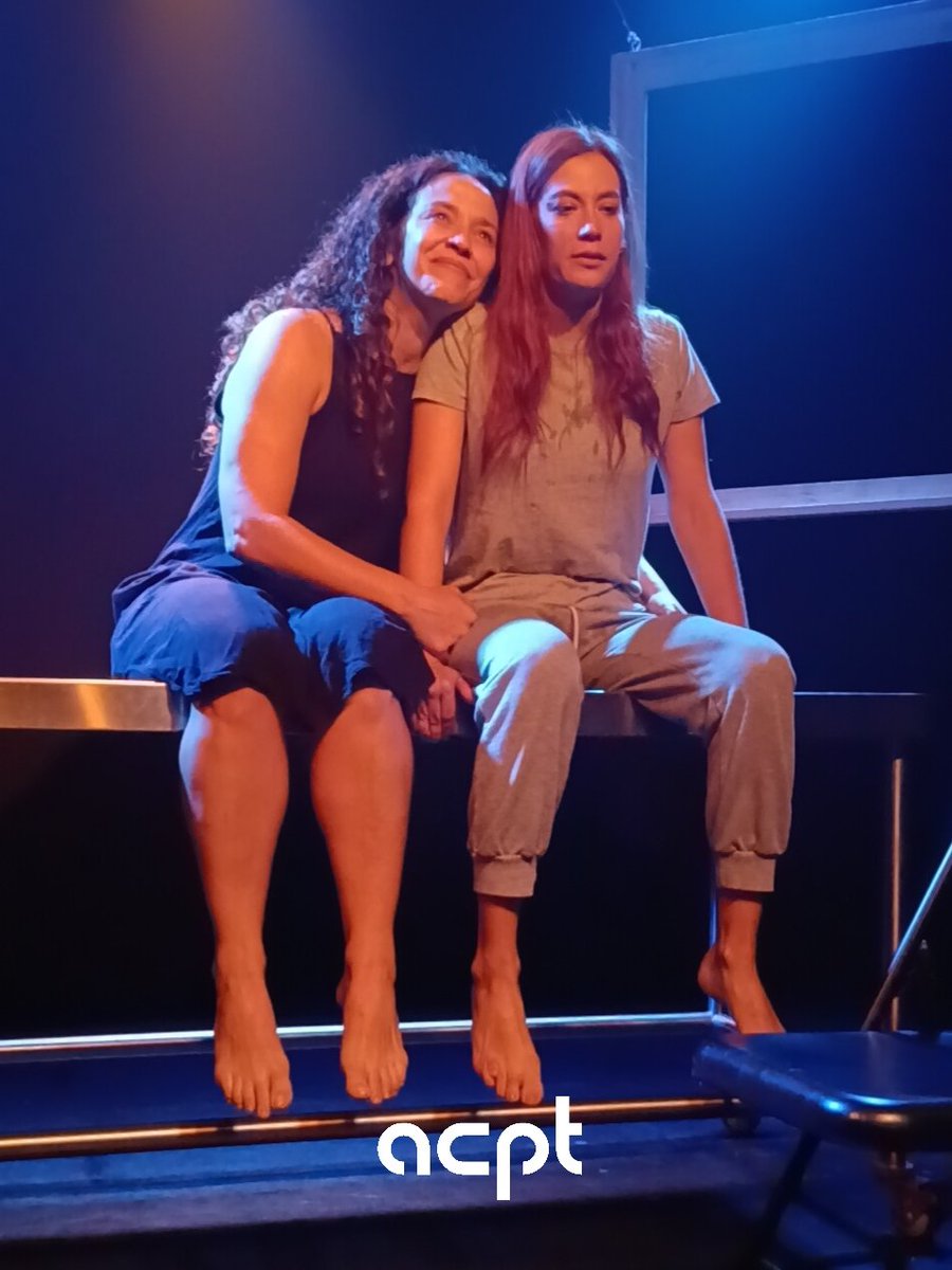 LOSACPTMX's tweet photo. #ACPT presente en Nunca disparé un rifle de Talia Yael
Dirección: Michelle Chisikovsky
Elenco: Estefanía Martínez, Rodrigo Virago, Milena Pezzi
Foro Shakespeare
Miércoles 20:00 horas
Del 1 de julio a 5 de agosto de 2026.
#PRESENCIAACPT #PREMIOSACPT https://t.co/4gG8xyRzac