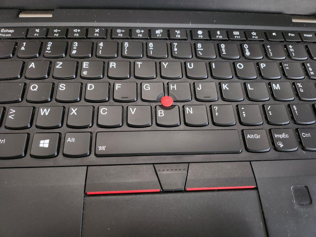 roge_jules's tweet photo. It's red. It's located right in the middle of the keyboard, and it's the most iconic feature of ThinkPads. That famous TrackPoint that makes people ask, "How do you even use that thing?"—yet it's incredibly fun to use.
#ThinkPadThursday #LenovoIN @Lenovo https://t.co/IUw1MIXAnh