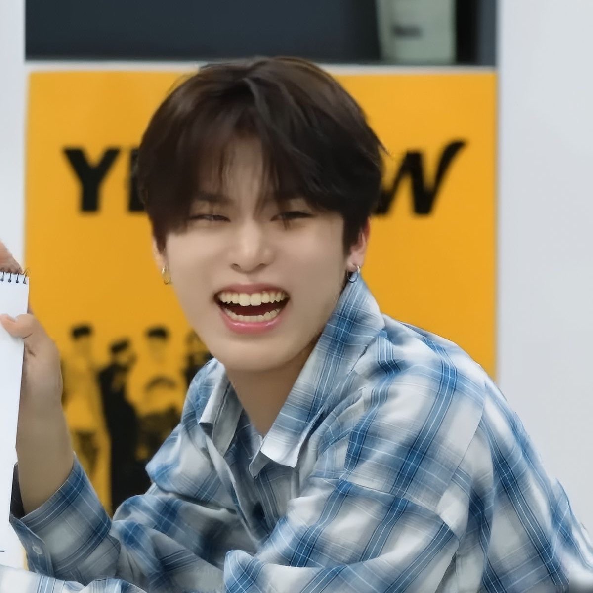 mybabyisjw's tweet photo. You make me happy when skies are gray. #박정우 https://t.co/IoPV8Pee33