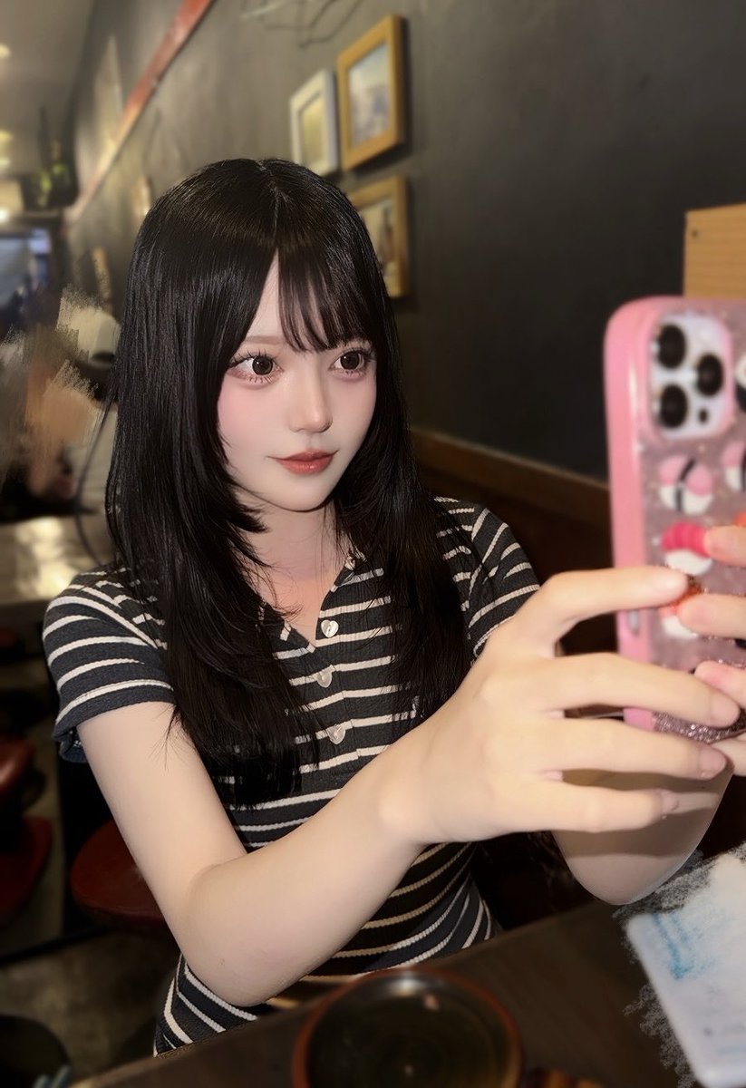 ararenyamn's tweet photo. 髪切ってからこの髪型しかしてない🦪⊂(  ･ω･ )⊃🦪 https://t.co/2dMkiYyPvB
