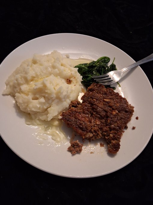 WintarRose - 😊Pussy A1 & Biiii Can Cook 4 real 😊 https://t.co/CylveyMefa