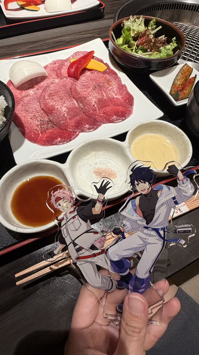 as_tmpd12's tweet photo. 年取った！風船飛んだ！美味しいものいっぱい食べた！ https://t.co/RZjqjGIkW2