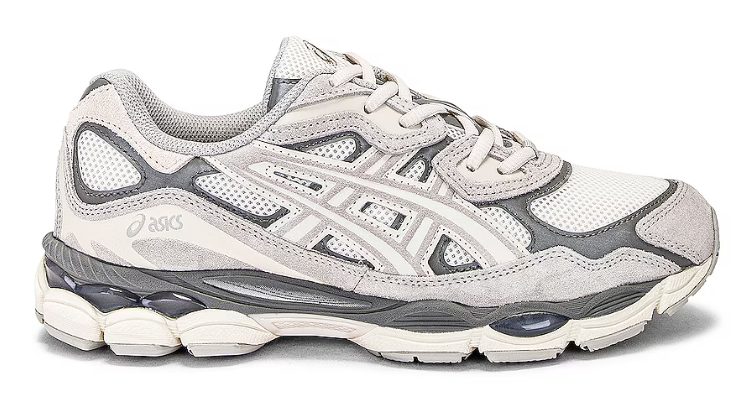 SneakerVisionz's tweet photo. Ad: Asics Gel-NYC 'Cream Oyster Grey'

Shop: https://t.co/6BJm9fAVBm https://t.co/rJqeLYk1hC