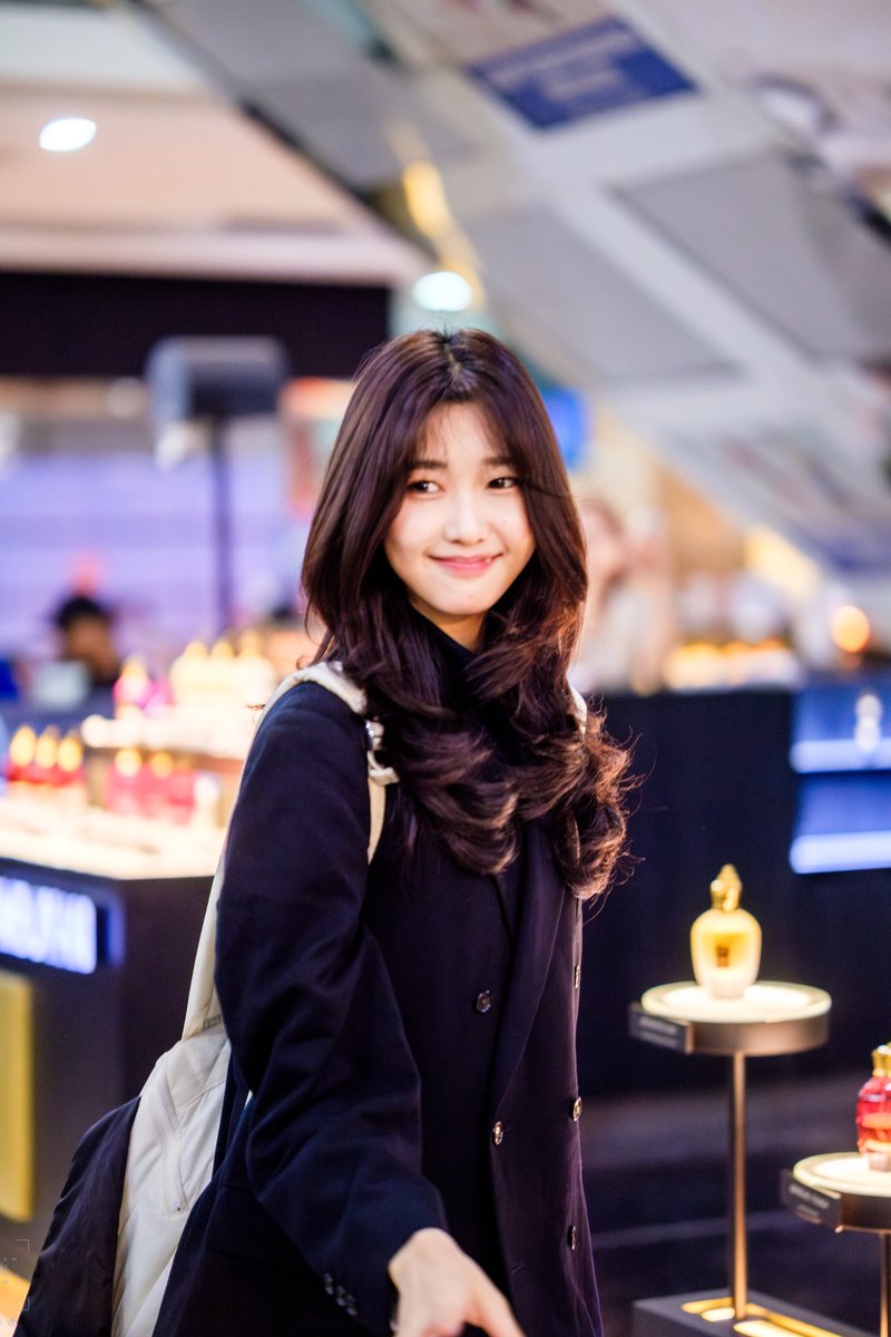 raffly_88's tweet photo. 07/02/2026 - How beautiful you are
@M_OlineJKT48 

Meet n Greet Team Dream Theater Sementara Surabaya City of Tomorrow Mall 
#JKT48TheaterSementaraSBY 
#JKT48Dream https://t.co/2umuGIMtMk