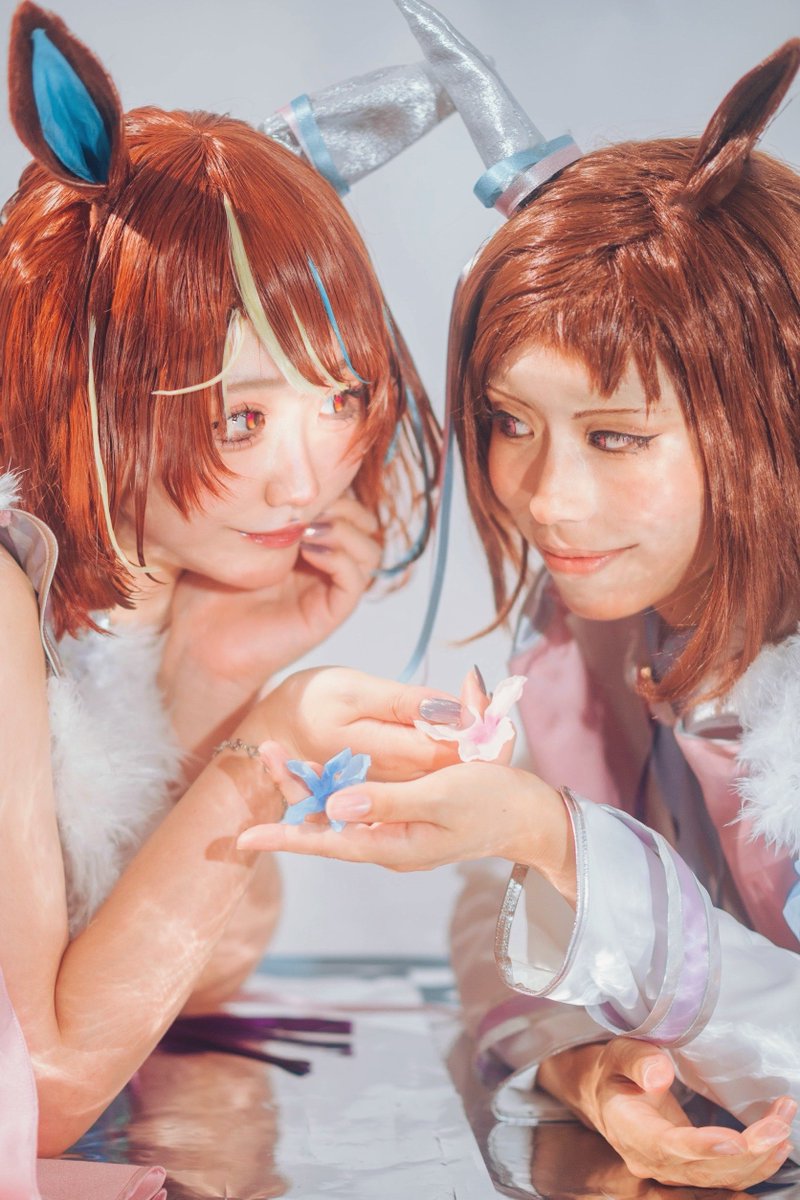 chihisobarr_cos's tweet photo. cosplay  umamusume
コスプレ ウマ娘 

それぞれの輝きをぶつけあって、
競いあって互いを照らす。あなただから。

あなたでなければ、と
─────強く、想いあいながら。

サクラバクシンオー：@ocyappa_asano 
ノースフライト：@chihisobarr_cos 
#umamusumecosplay 
#ウマ娘になってしまいました https://t.co/dC8Mg8jCaq