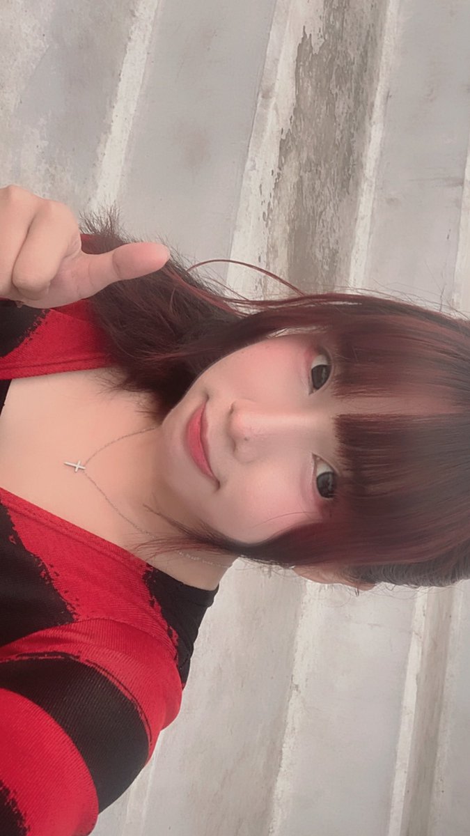 velynciafeli's tweet photo. soree~✨ https://t.co/0mdJ7nM6Cy