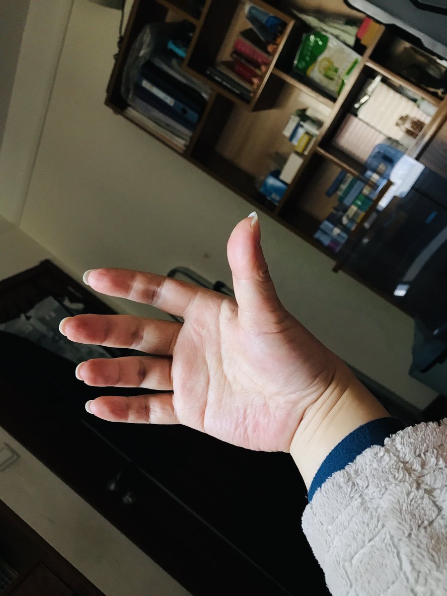 mthen27's tweet photo. Just dipped my fingers into indigo ink for a live calligraphy workshop—brushstrokes on rice paper feel like breathing. Art isn’t just looking, it’s letting your hands tell a quiet, messy story. #ArtIsForEveryone https://t.co/8OdahyVdHi