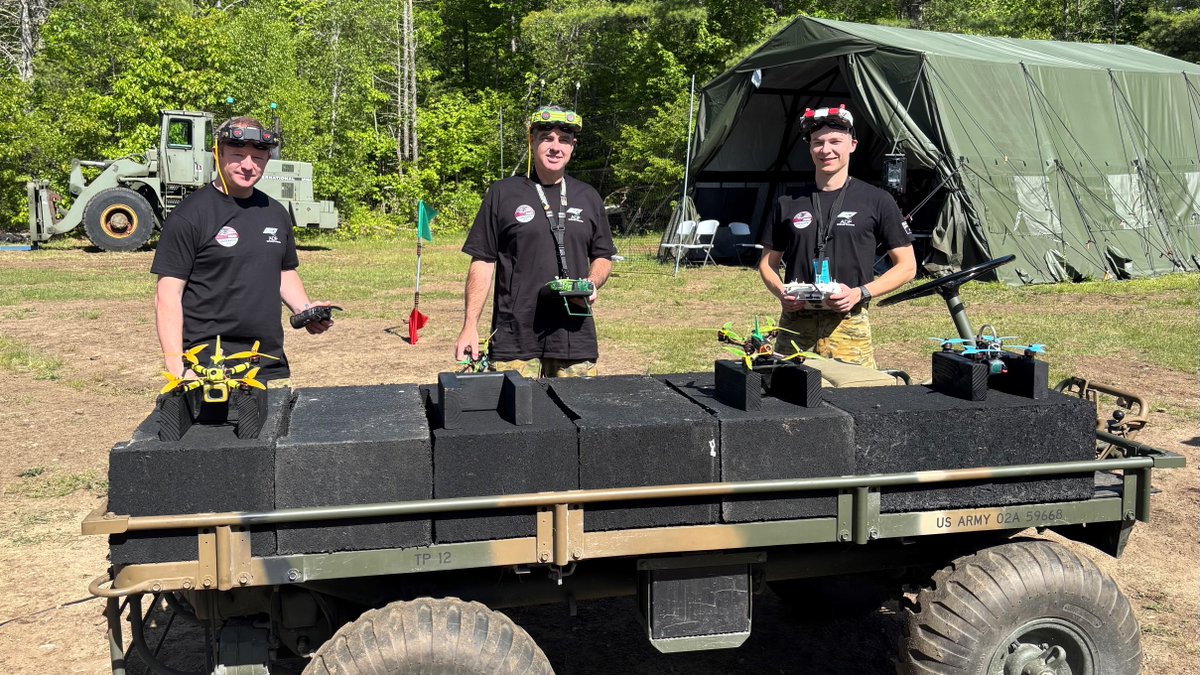 DefenceAust's tweet photo. In a league of their own ⭐⭐⭐⭐⭐⭐⭐

Australia cemented its position as the world leader in military drone racing, with the Australian Defence Force drone racing team claiming its 7️⃣th Military International Drone Racing Tournament (MIDRT) title in the 📍 United States. 🇦🇺🎮

Read more ➡️ https://t.co/lzNZRXDy6T

#YourADF