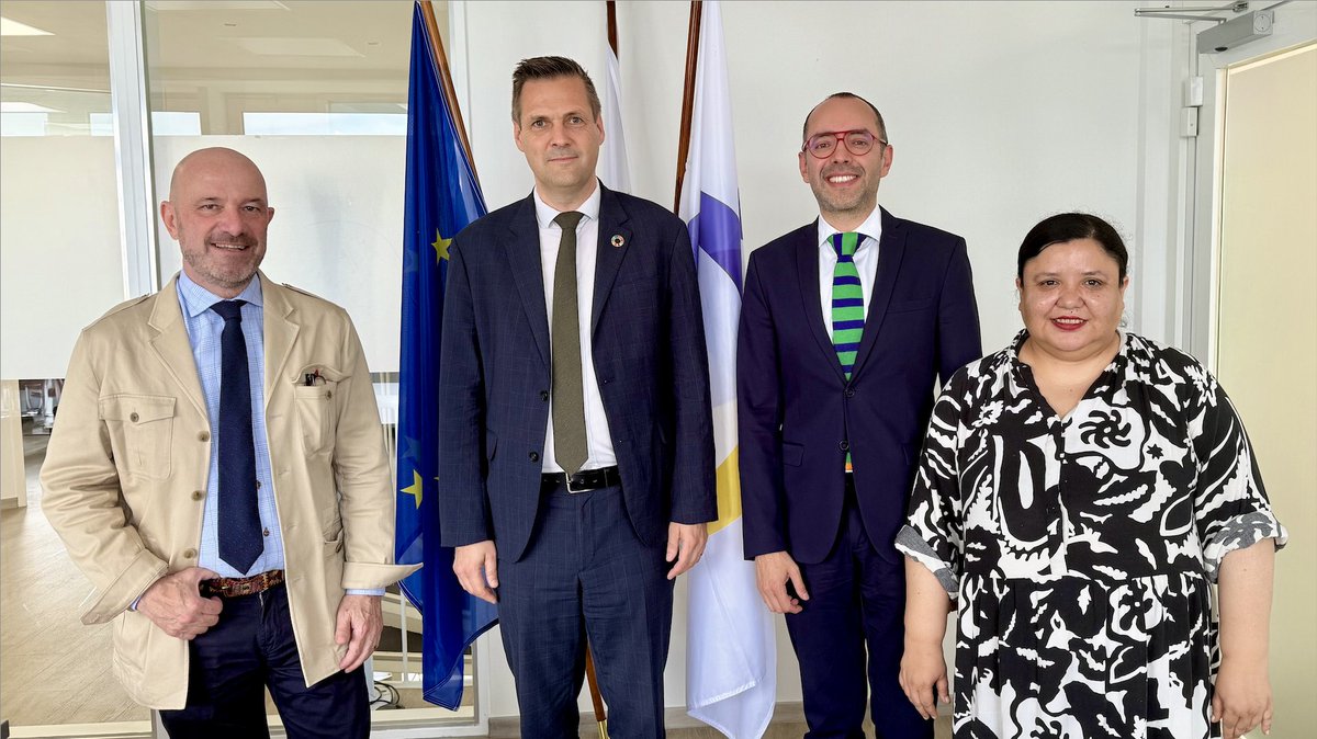 eulacfoundation's tweet photo. Esta semana recibimos en nuestras oficinas en Hamburgo a Tobias Jung Altrogge, Secretario General de @fiap_es.

Fue una muy buena oportunidad para conversar sobre los temas que nos unen, revisar experiencias de colaboración previas y pensar juntos en posibles proyectos para este año y los próximos.

Nos alegra seguir construyendo puentes y explorando nuevas formas de cooperación entre la Unión Europea, América Latina y el Caribe.