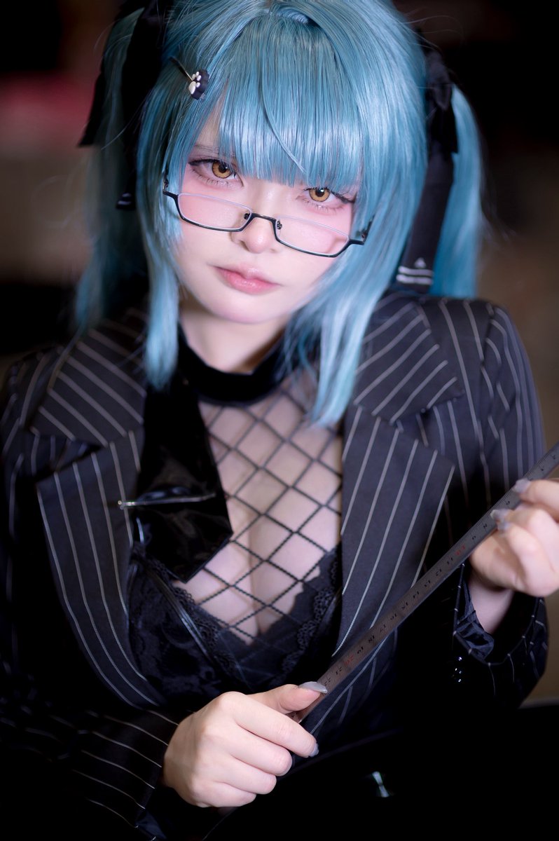 yuri_yuri_wwwww's tweet photo. 💢

#NIKKE 
#NIKKEcosplay https://t.co/pya5L5WLBV
